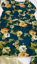 Load image into Gallery viewer, 3pc Winter Khaddar Stitched | D-2403