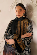 Load image into Gallery viewer, Baroque  EMBROIDERED VISCOSE SILK UF-4289