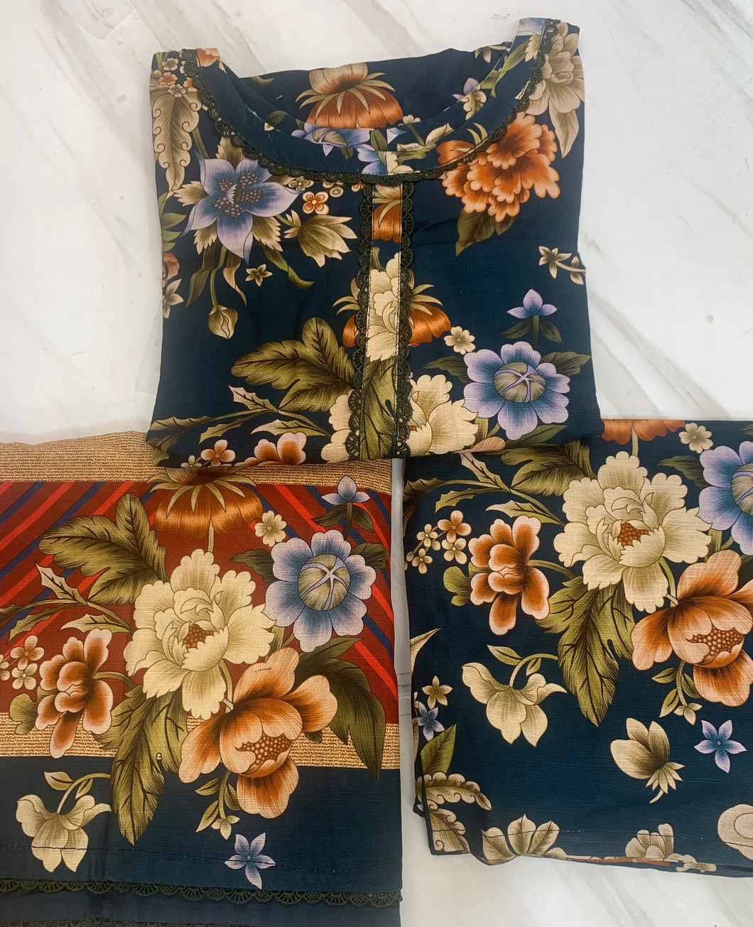3pc Winter Khaddar Stitched | D-2406