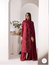 Load image into Gallery viewer, SOBIA NAZIR luxury Winter 2024 D# 6A Unstitched