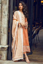 Load image into Gallery viewer, MW22-01-MAHIRA | Mushq | Broadway Returns Winter Collection 2022