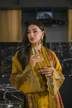 Load image into Gallery viewer, Eshaisha Luxury Lawn Embroidered Collection EA-LL-5585 Unstitched