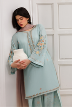 Load image into Gallery viewer, IZNIK Exclusive Printed Lawn Embroidered collection UE-636 Unstitched '26