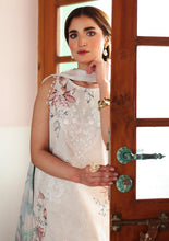Load image into Gallery viewer, DOSTI by RAAYA Printed Lawn collection D-05 NOOR Unstitched '26