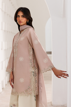 Load image into Gallery viewer, IZNIK Exclusive Printed Lawn Embroidered collection UE-640 Unstitched '26