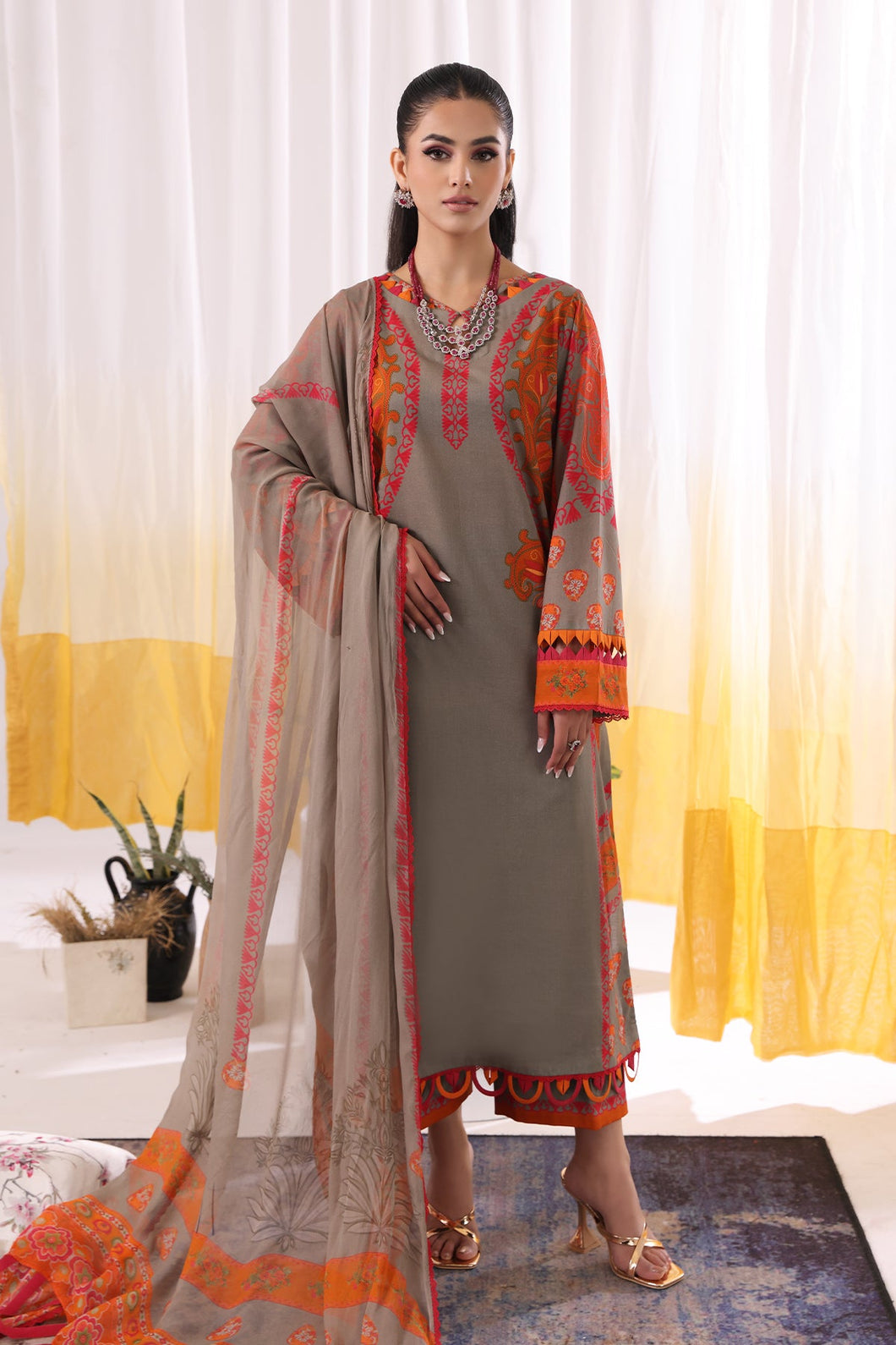 Charizma C-Prints lawn Collection CP4-33 (Unstitched)