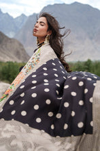 Load image into Gallery viewer, Charizma C-Prints Linen Collection CPW6-07 (Unstitched)'26