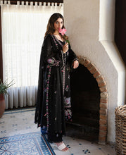 Load image into Gallery viewer, Republic Womenswear | Aylin Summer Lawn D1-A