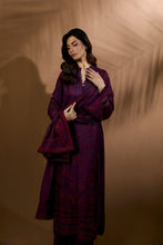 Load image into Gallery viewer, SOBIA NAZIR WINTER Shawl 2025 D#2B Unstitched