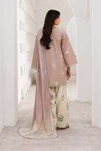 Load image into Gallery viewer, IZNIK Exclusive Printed Lawn Embroidered collection UE-640 Unstitched '26