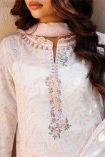 Load image into Gallery viewer, IZNIK Printed Lawn Embroidered collection UE-670 '26