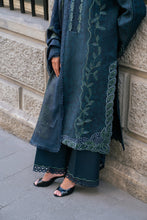 Load image into Gallery viewer, Rang Rasiya Winter collection (DUSK) D05 Unstitched'26