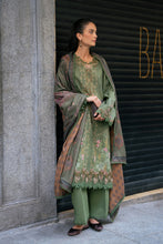 Load image into Gallery viewer, Rang Rasiya Winter collection (AMBER) D06 Unstitched'26