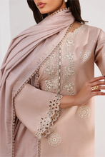 Load image into Gallery viewer, IZNIK Exclusive Printed Lawn Embroidered collection UE-640 Unstitched '26