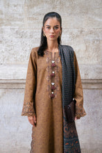 Load image into Gallery viewer, Rang Rasiya Winter collection (OAT) D07 Unstitched'26