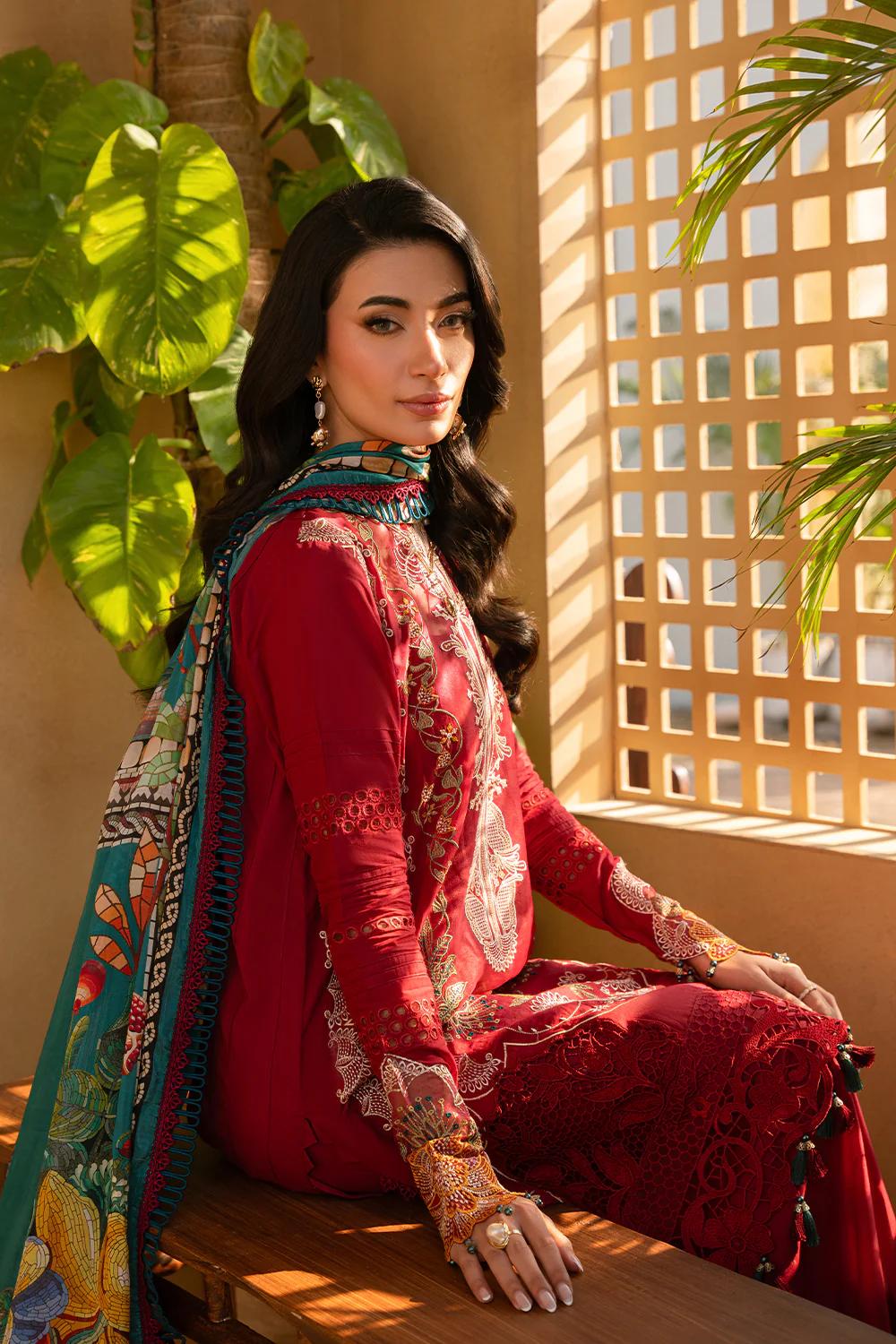 SAIRA RIZWAN MANON-SRL25-02